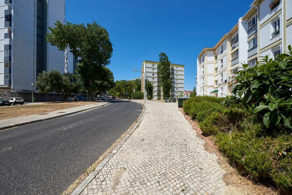 Sofimar Lisbon Airport Apartment Exterior photo